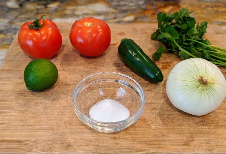 easy to make salsa ingredients